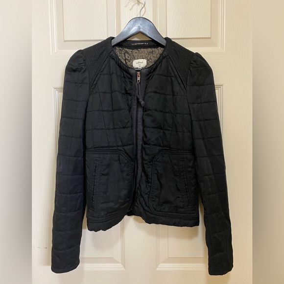 Aritzia Jackets & Blazers - Wilfred Dauphine Black Quilted Jacket Size 4 Quilted Bomber